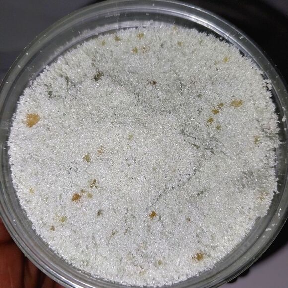 Hand crafted natural Gardenia sugar scrub 6oz - Picture 7 of 7